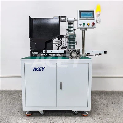 স্বয়ংক্রিয় নলাকার ব্যাটারি নিরোধক কাগজ স্টিকিং মেশিন